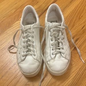Golden goose sneaker
